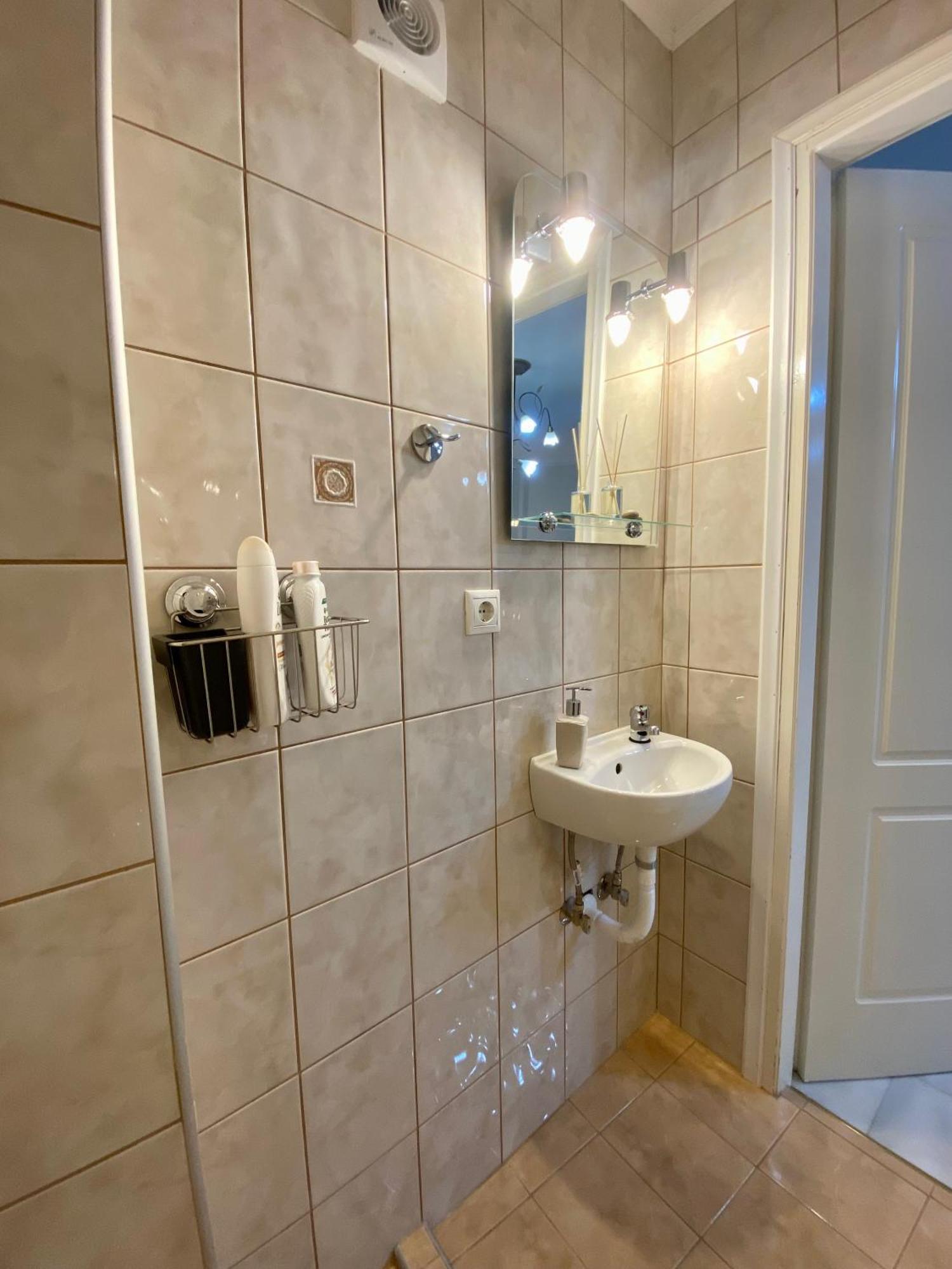 Nikos Apartment Spata  Ngoại thất bức ảnh